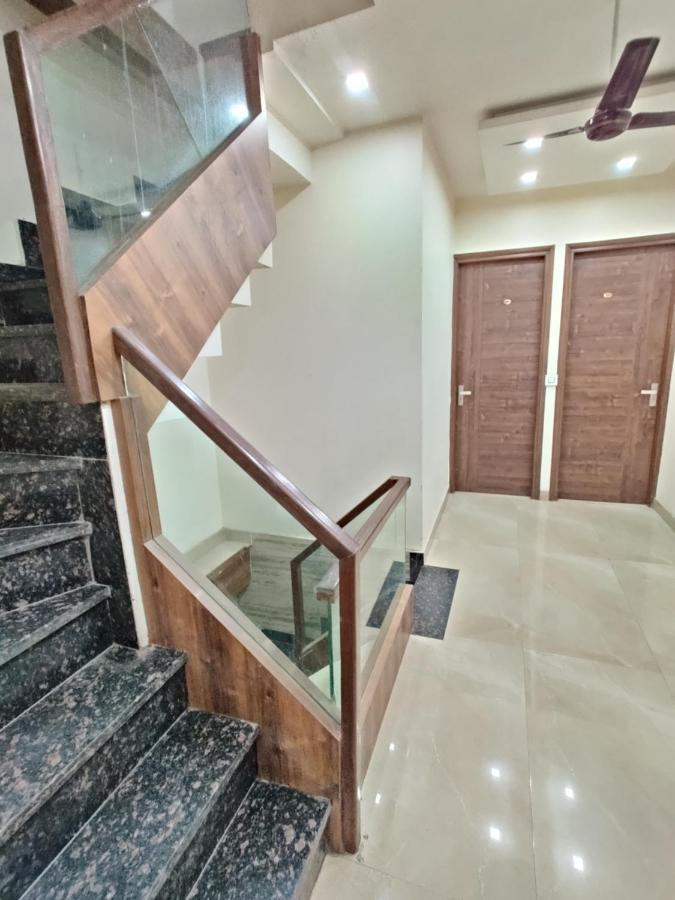Hotel 56 - 200 Meter From Golden Temple Amritsar Exterior photo