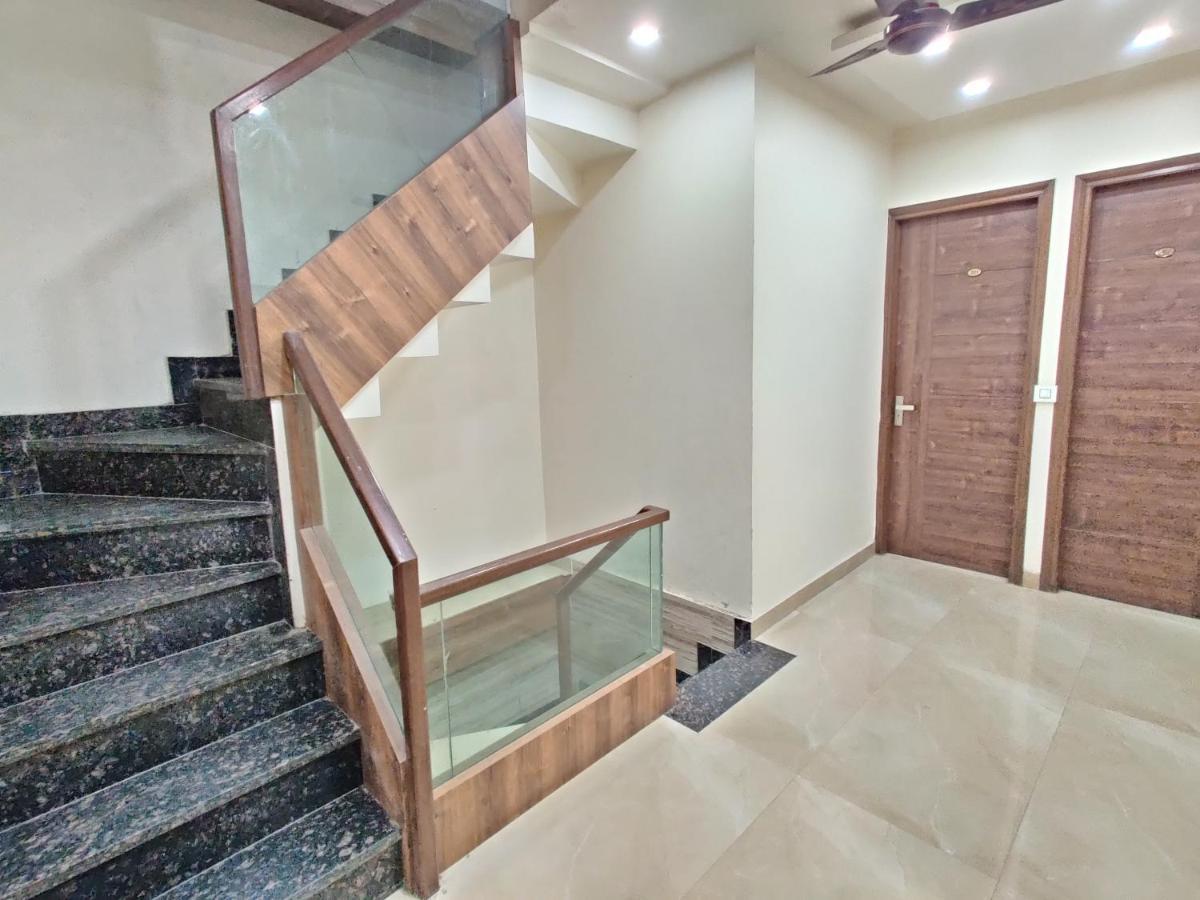 Hotel 56 - 200 Meter From Golden Temple Amritsar Exterior photo