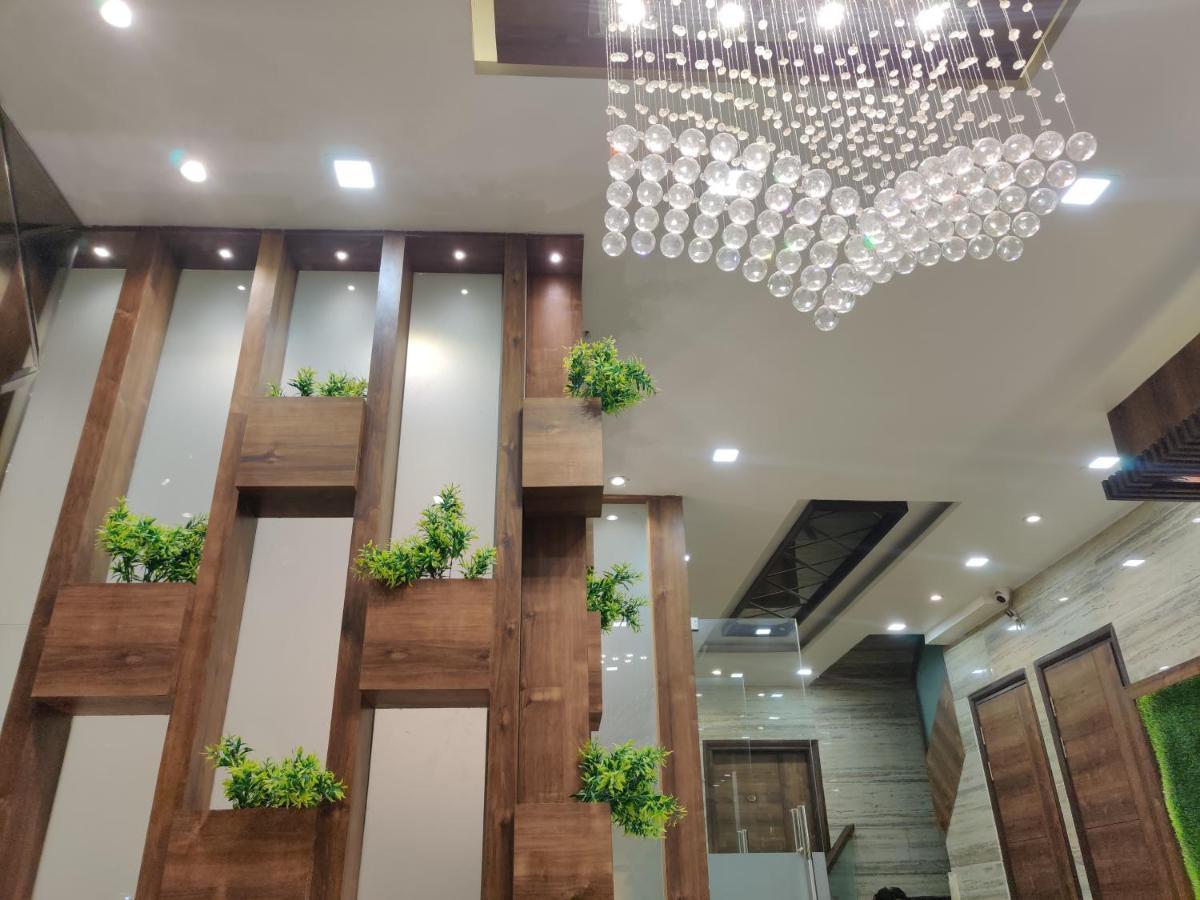 Hotel 56 - 200 Meter From Golden Temple Amritsar Exterior photo